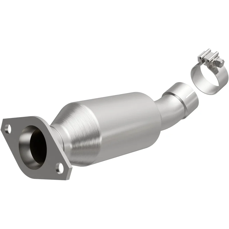 MagnaFlow 14-15 Prius C L4 1.5 OEM Underbody Direct Fit Converter