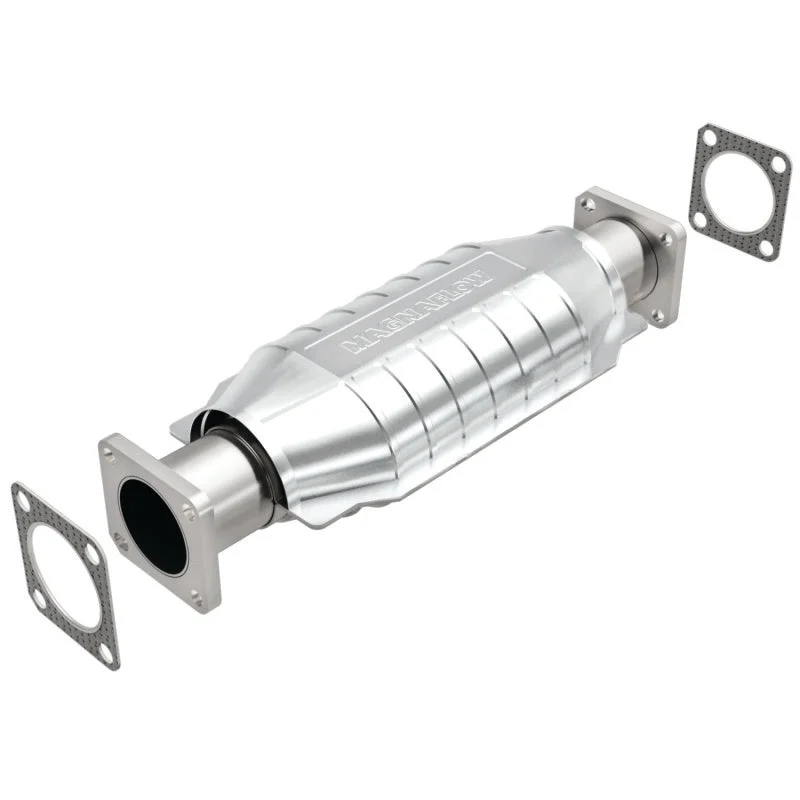 MagnaFlow Direct Fit Catalytic Converter Chevrolet-Isuzu 82 8