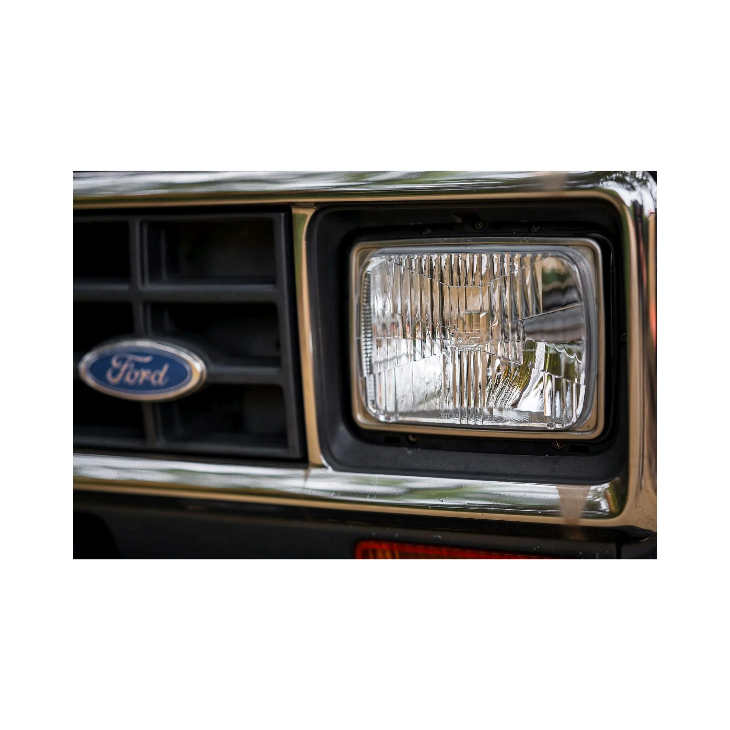 Retrobright LFRB150 - Holley  LED Forward Facing Light - Modern White (5700K)