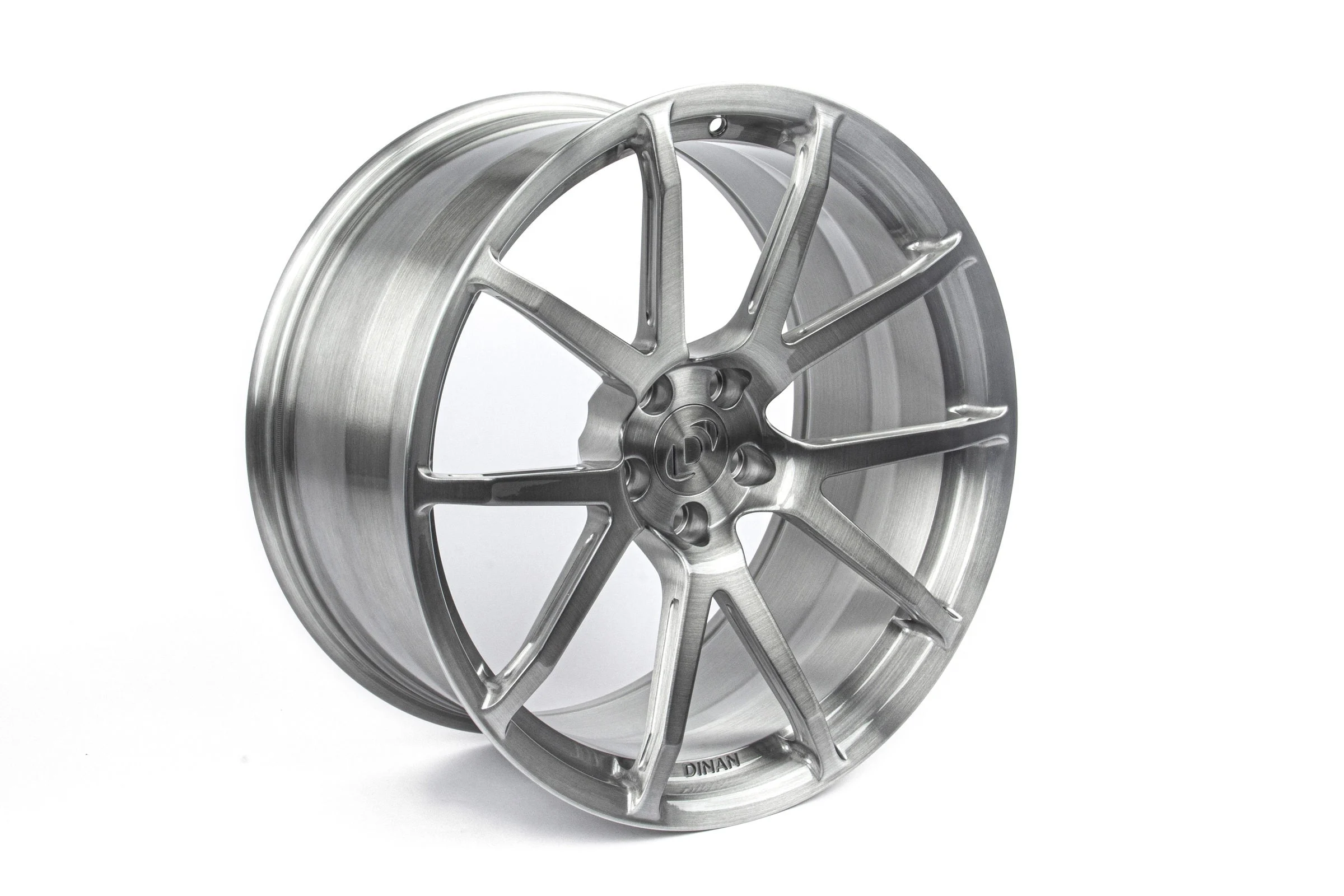 Dinan D750-0093-BRU - DC3 Performance Wheel Set - 2018-2025 BMW M5 / X3M / X4M