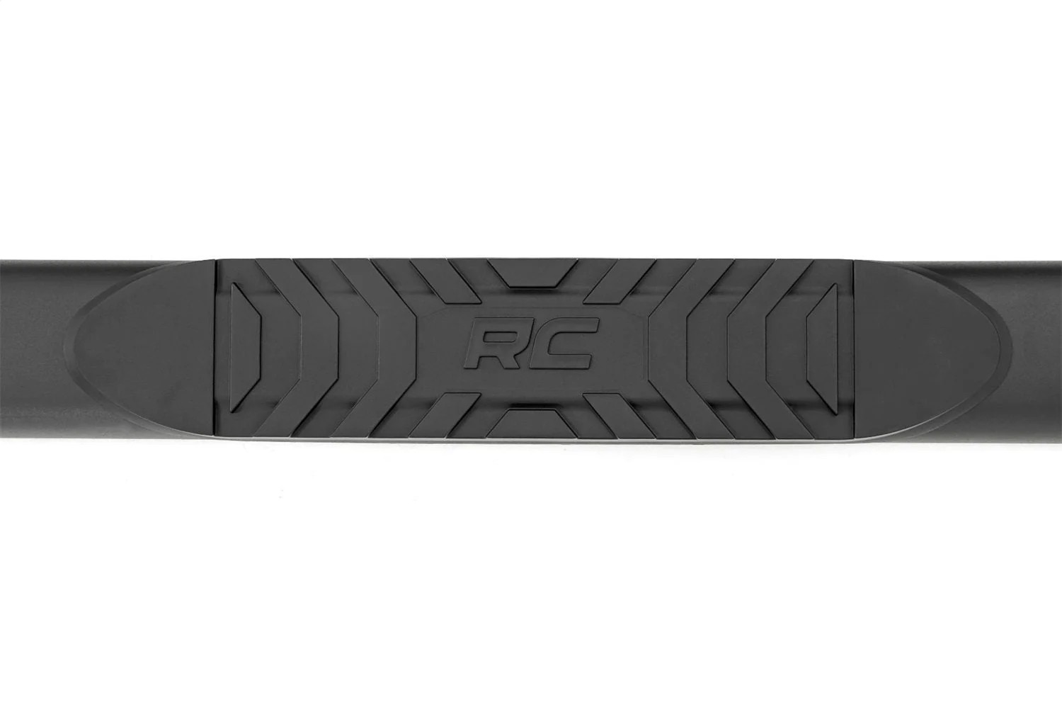 Rough Country 21002 - - Oval Nerf Step - Crew Cab - Chevy/GMC 1500/2500HD/3500HD (19-25 & Classic)