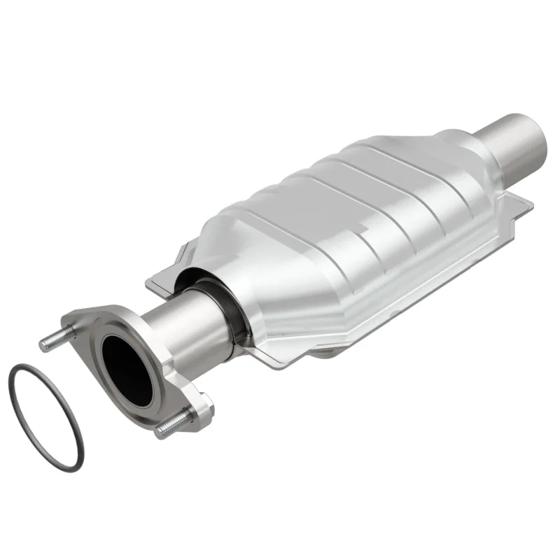 MagnaFlow Direct Fit Catalytic Converter 10-12 Fusion 3.0L