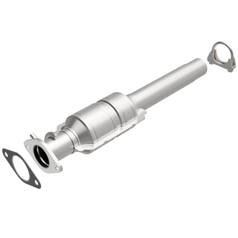 MagnaFlow Direct Fit Catalytic Converter 04-06 Toyota Outlander 2.4L