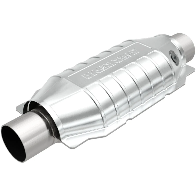 MagnaFlow Universal Catalytic Converter 2.25 Single O2 Boss