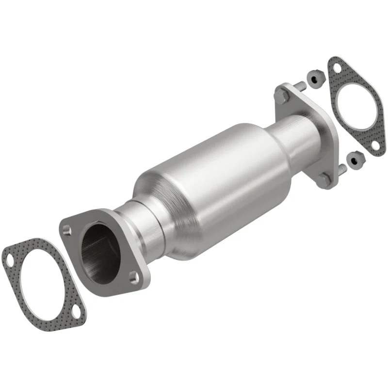 MagnaFlow Direct Fit Catalytic Converter 2011 Kia Sorento 3.5 Underbody