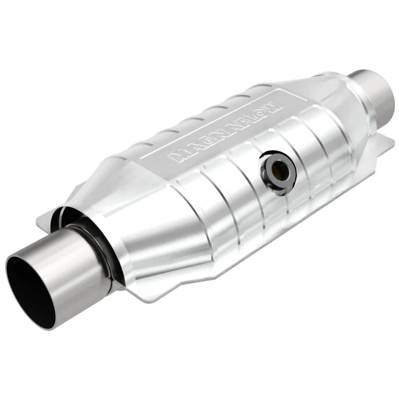 MagnaFlow Universal Catalytic Converter 2 Mid O2