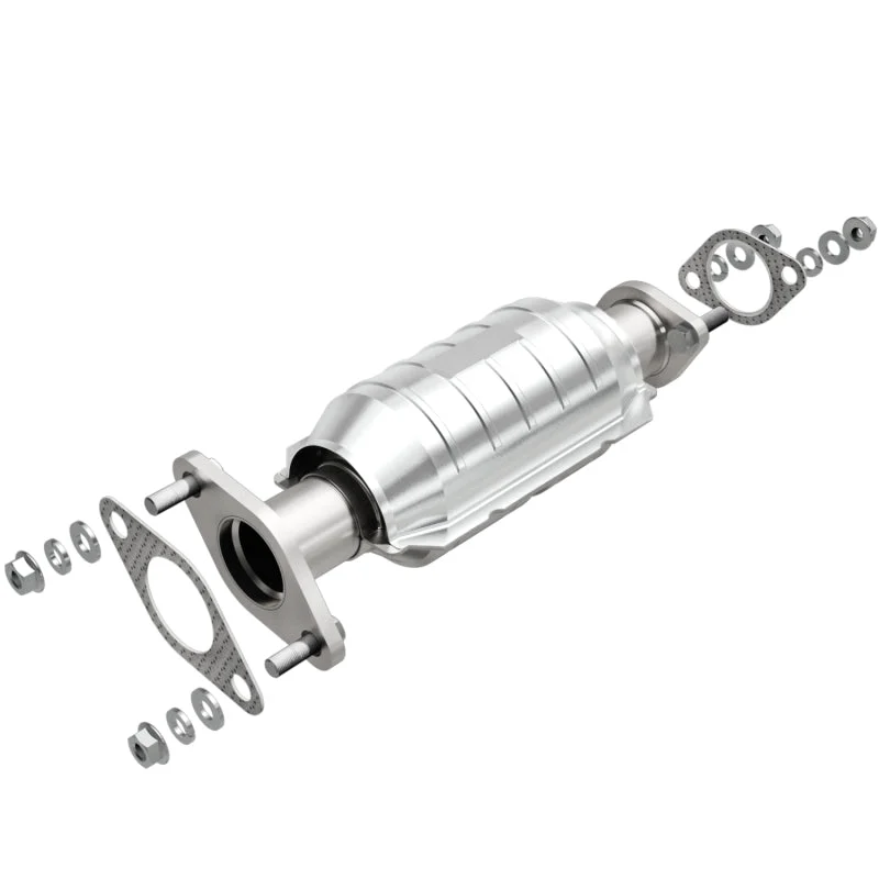 MagnaFlow Direct Fit Catalytic Converter 01-03 Rio 1.5/1.6 Rear