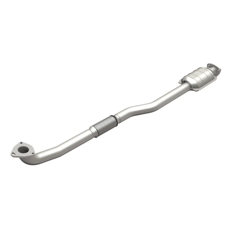 MagnaFlow Direct Fit Catalytic Converter 99-02 Daewoo Leganza 2.2L