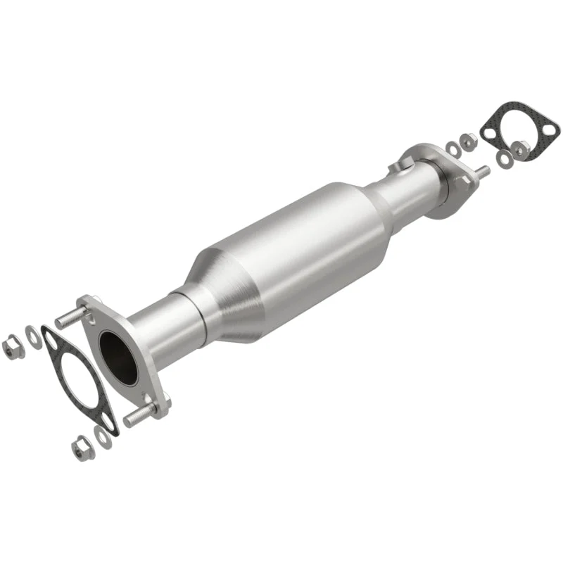 MagnaFlow Direct Fit Catalytic Converter 04-06 Outlander 2.4L