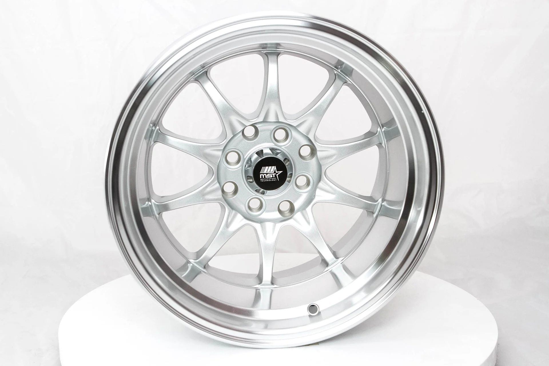 MT11 - Silver w/Machined Lip - 15x9.0 4x100/4x114.3 Offset +0