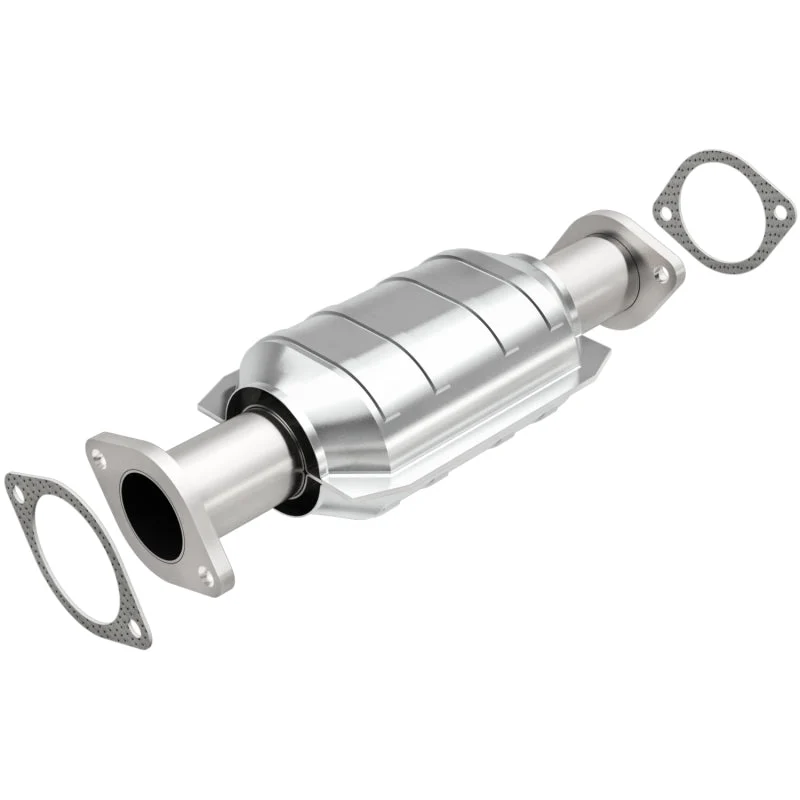 MagnaFlow Direct Fit Catalytic Converter 01-04 Nissan Frontier 2.4L