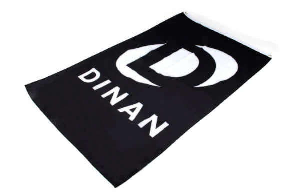 Size: 5' x 3'