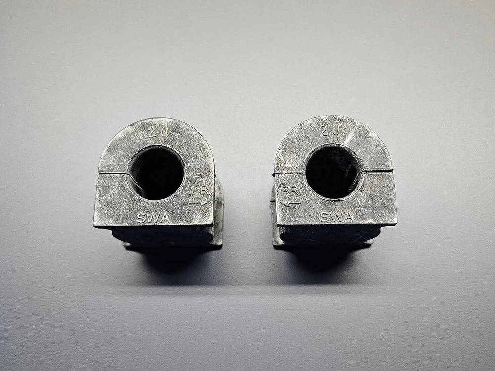 OEM Honda Front Sway Bar Bushings (2-Piece Set) – 2007–2011 / 2012–2014 Honda CR-V