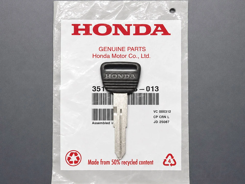 Genuine OEM Honda 90s Blank Key – 1 Piece